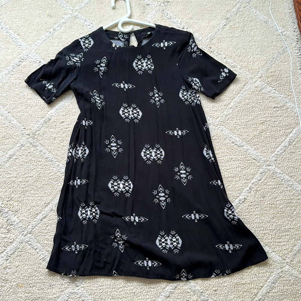 H&M dress mini size 4